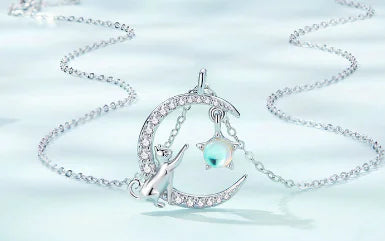 Cute Cat Silver Necklace with Animal Pendant (One Piece)